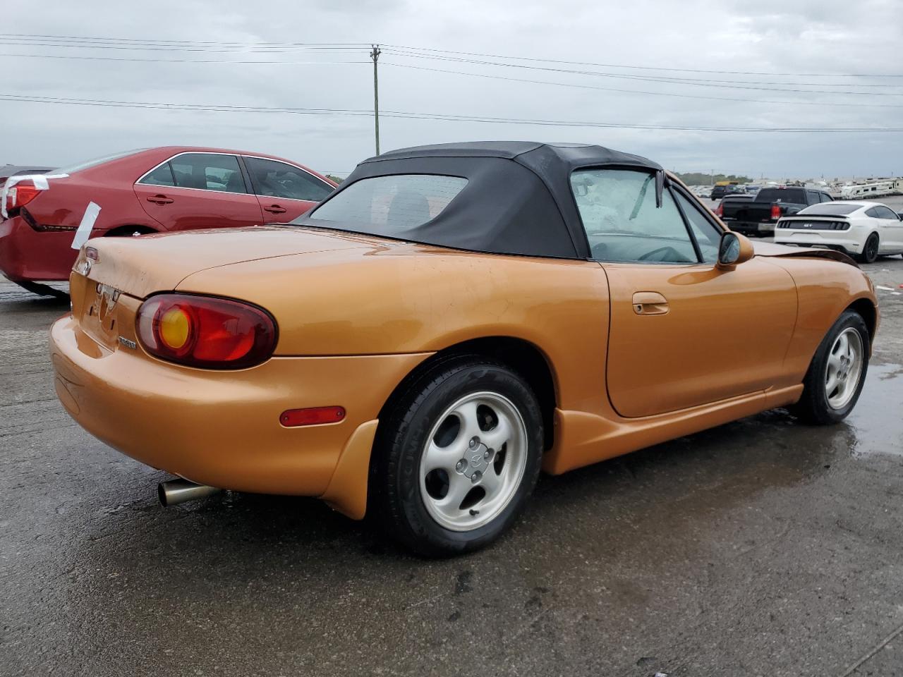 2000 MAZDA MX-5 Miata