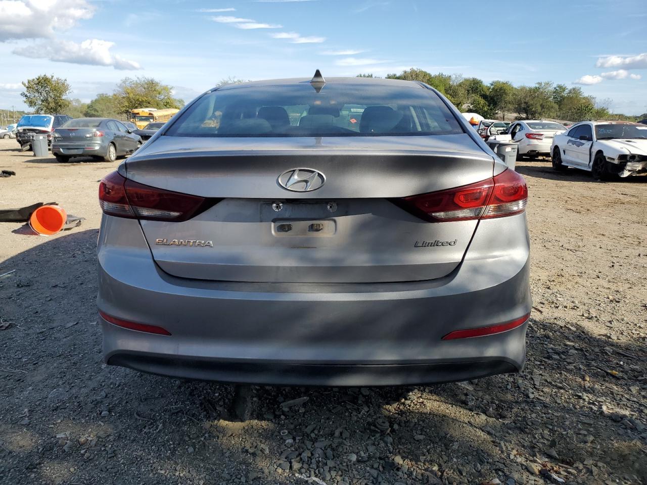 2017 HYUNDAI ELANTRA
