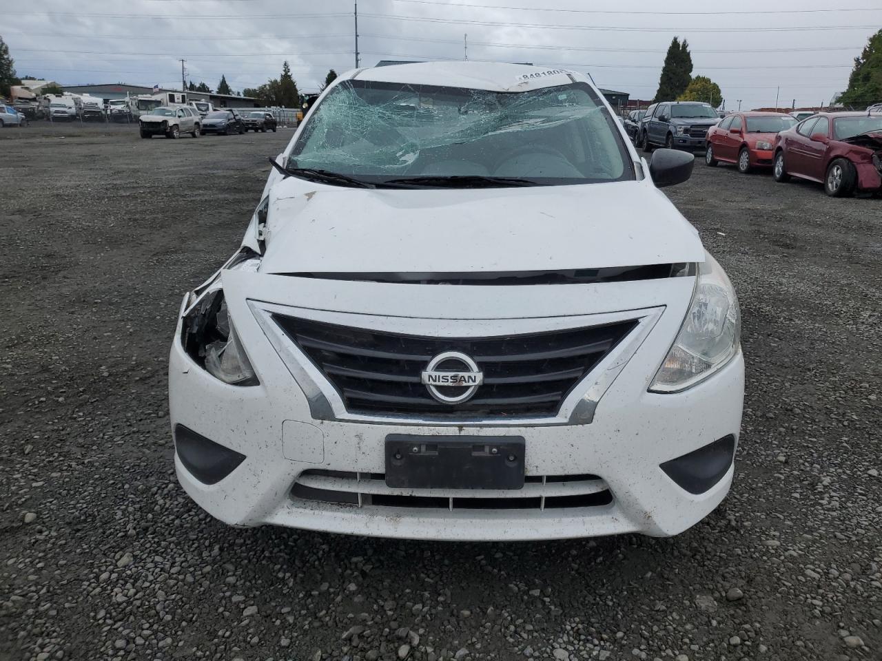 2019 NISSAN VERSA