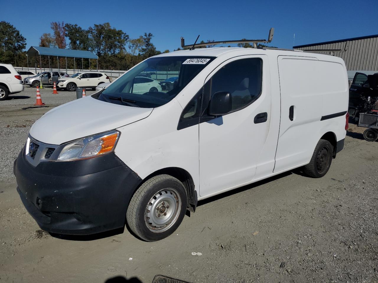 2017 NISSAN NV 200
