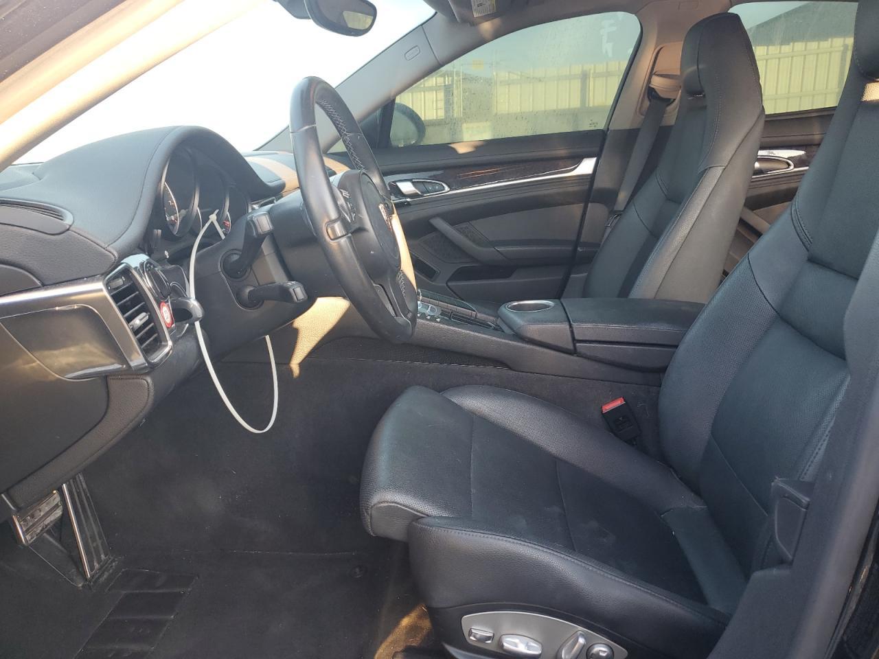 2014 PORSCHE Panamera