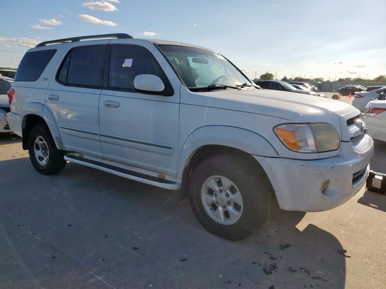 2005 TOYOTA Sequoia