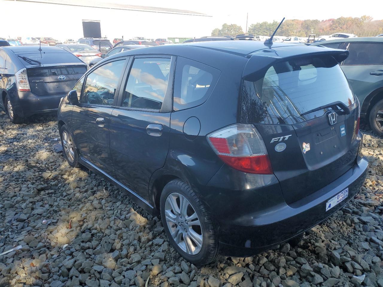 2010 HONDA FIT