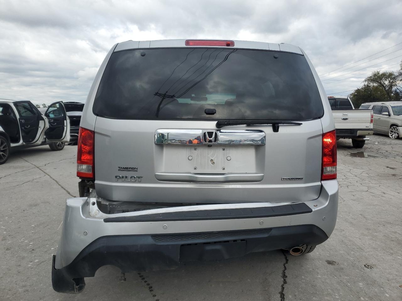 2015 HONDA PILOT