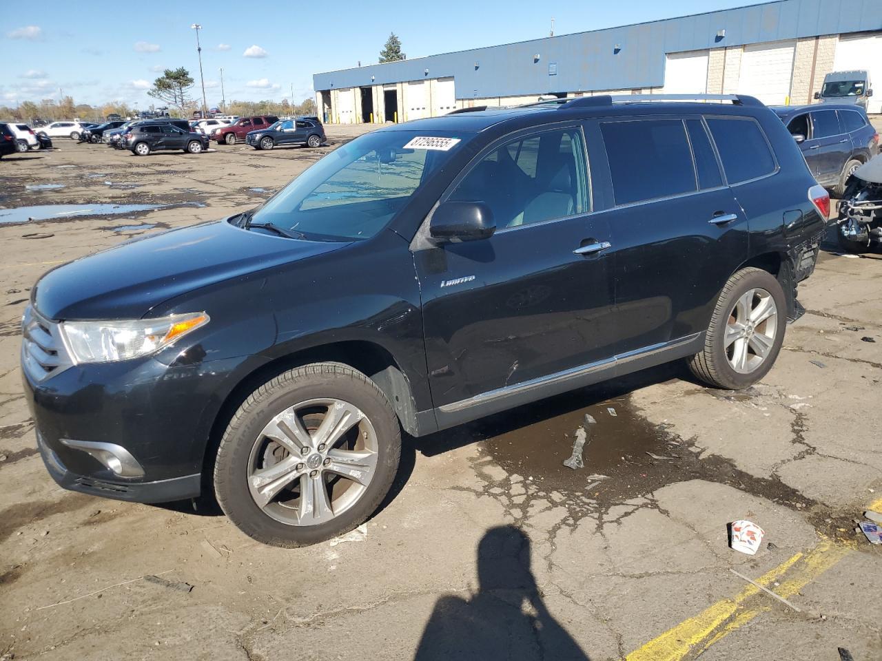 2012 TOYOTA HIGHLANDER