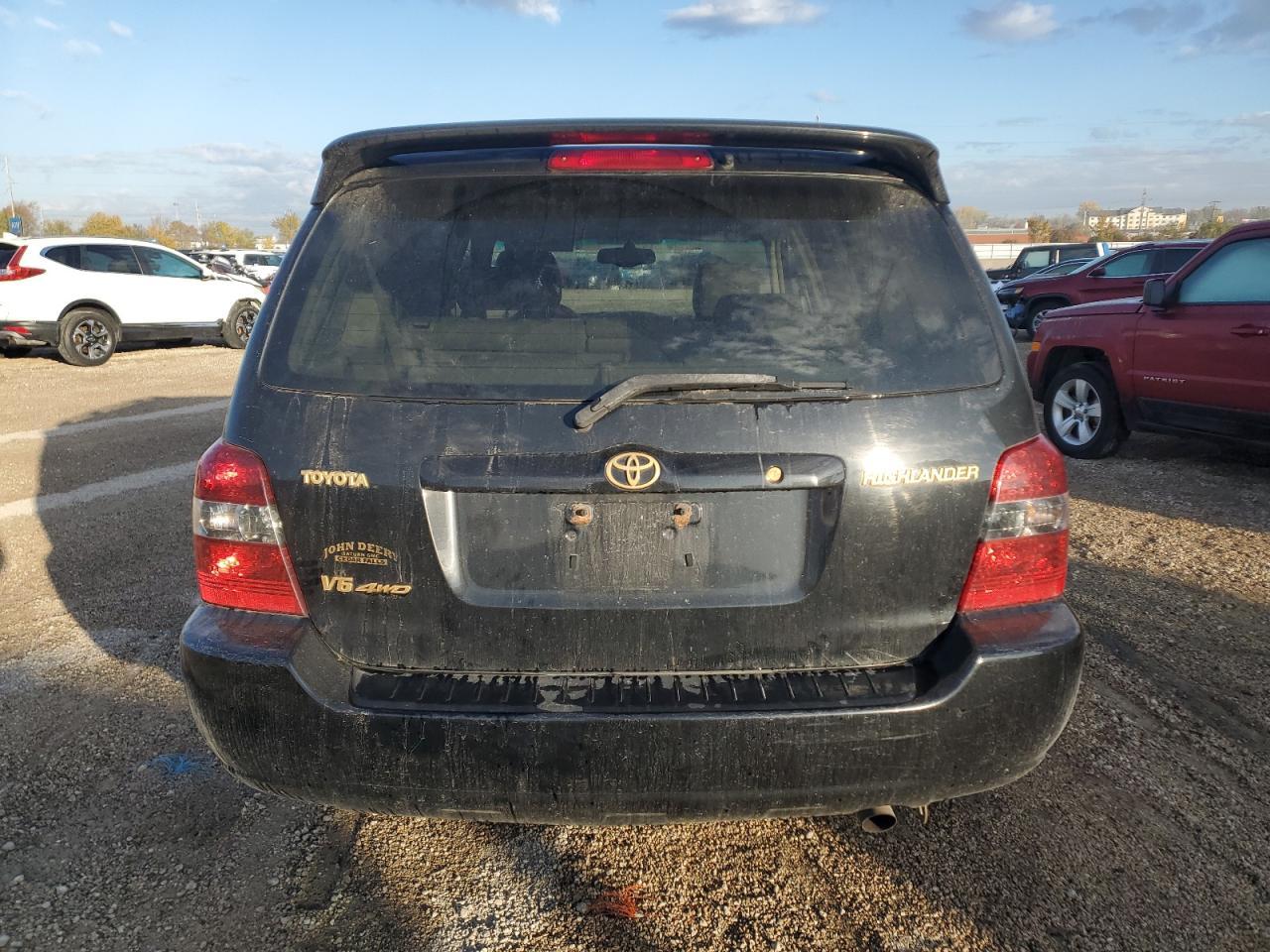 2005 TOYOTA HIGHLANDER