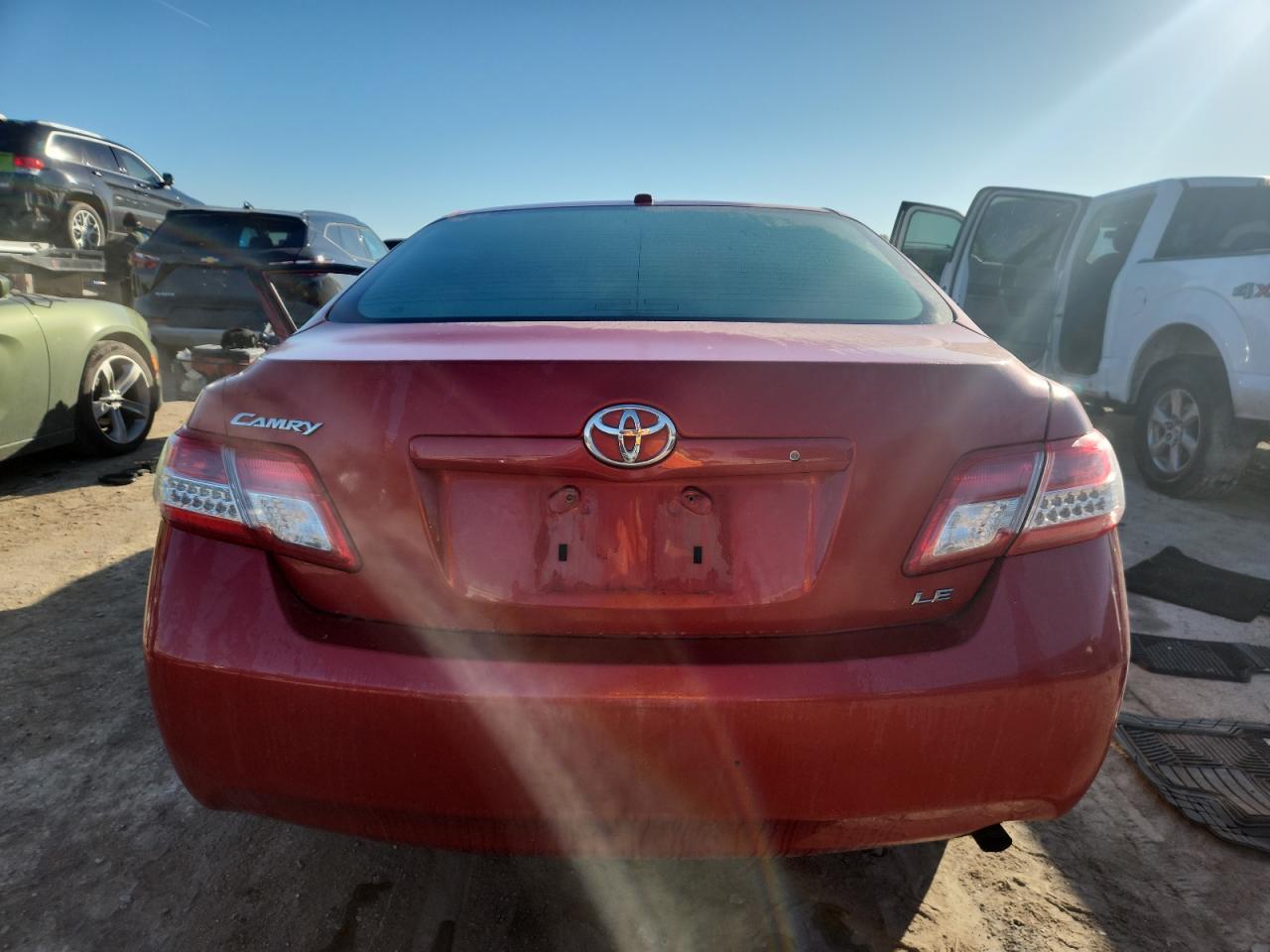 2011 TOYOTA CAMRY