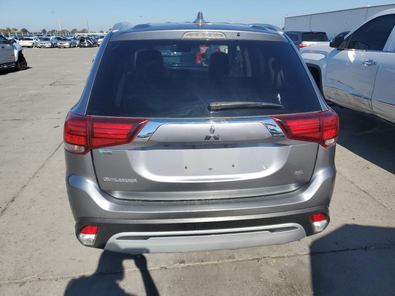 2020 MITSUBISHI outlander