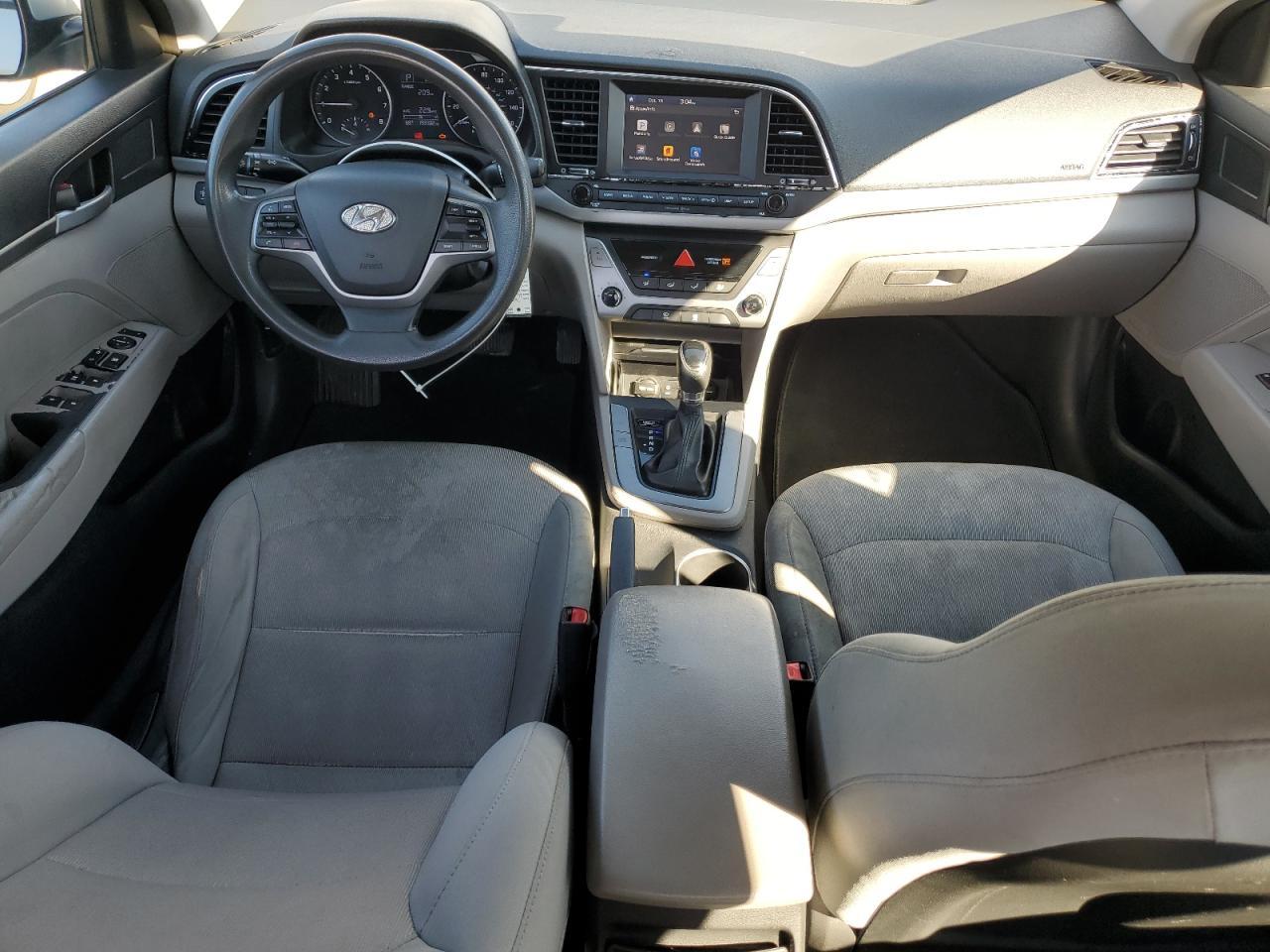 2017 HYUNDAI ELANTRA