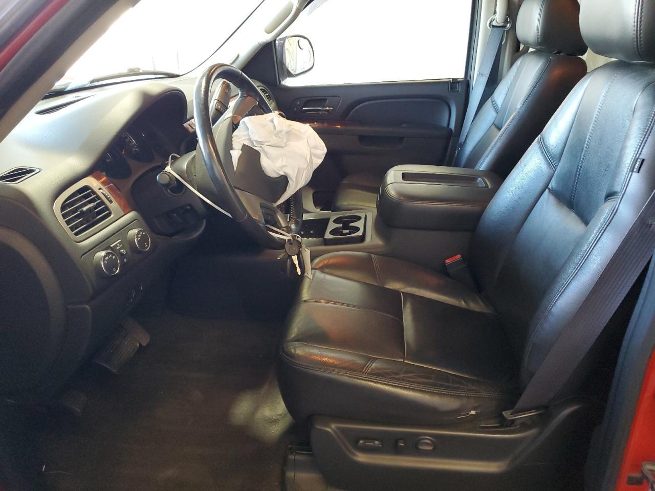 2011 CHEVROLET Avalanche