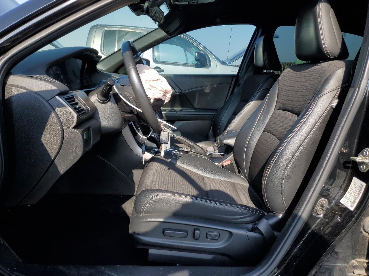 2016 HONDA ACCORD