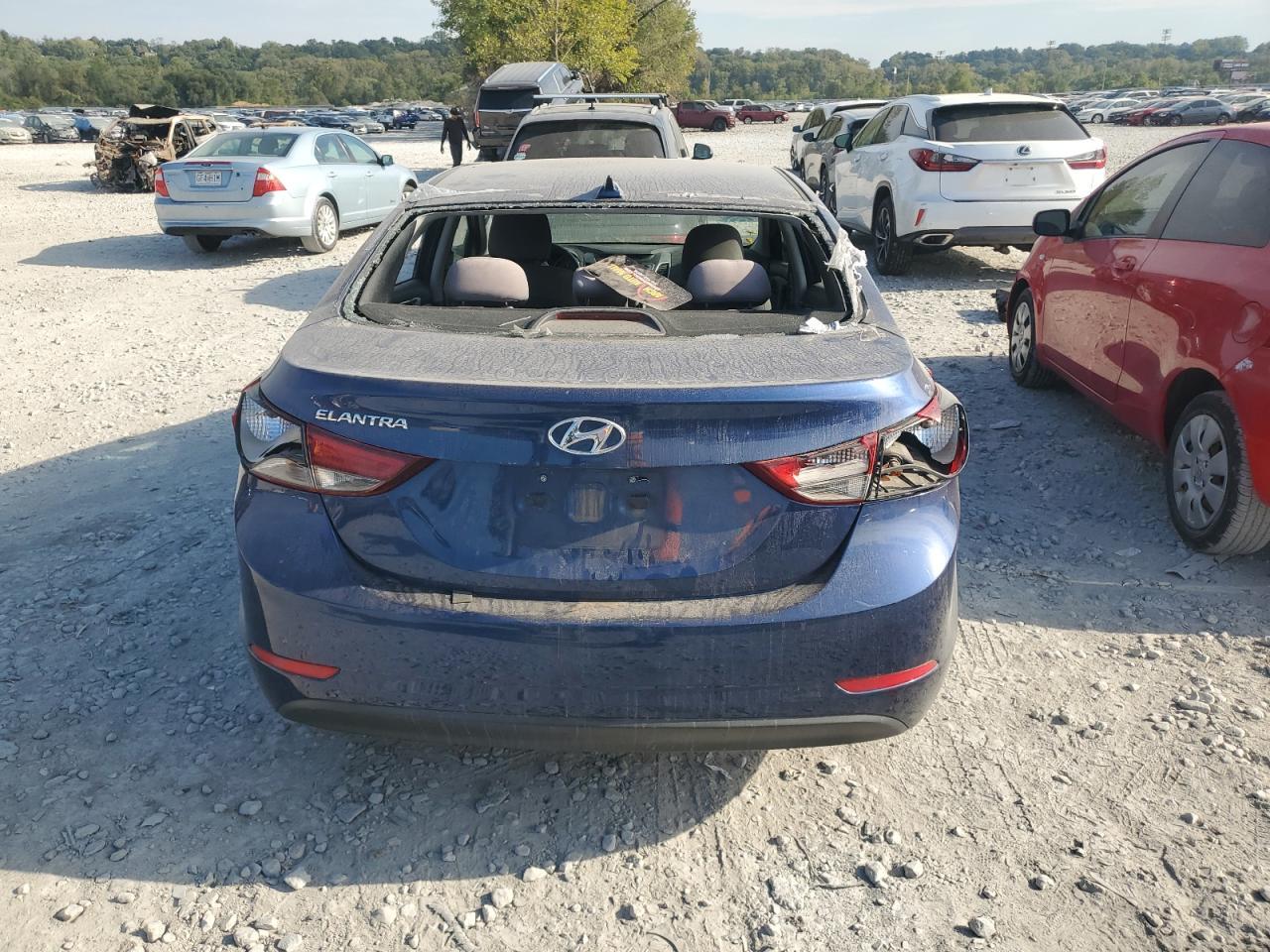 2016 HYUNDAI ELANTRA