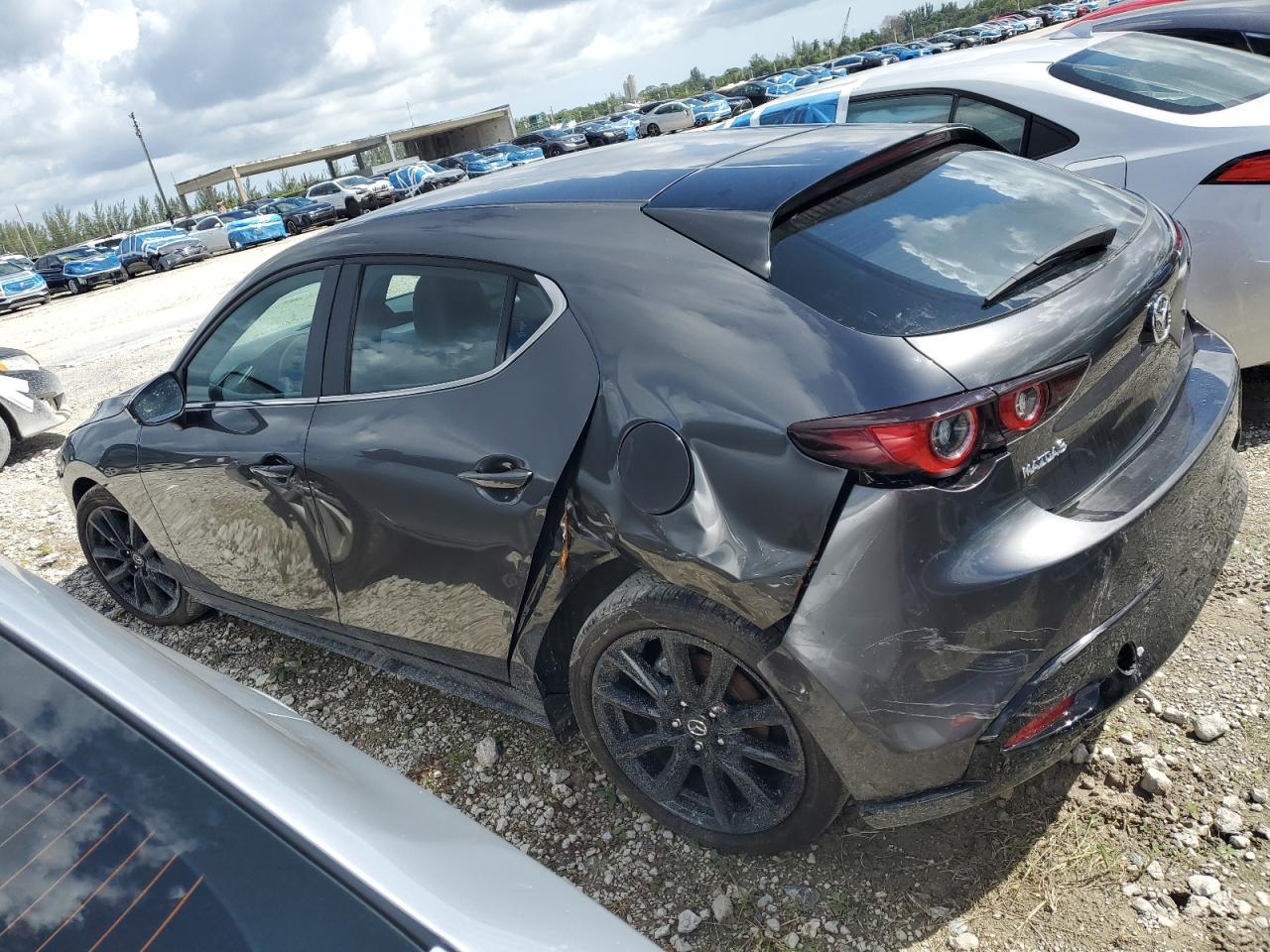 2025 MAZDA 3