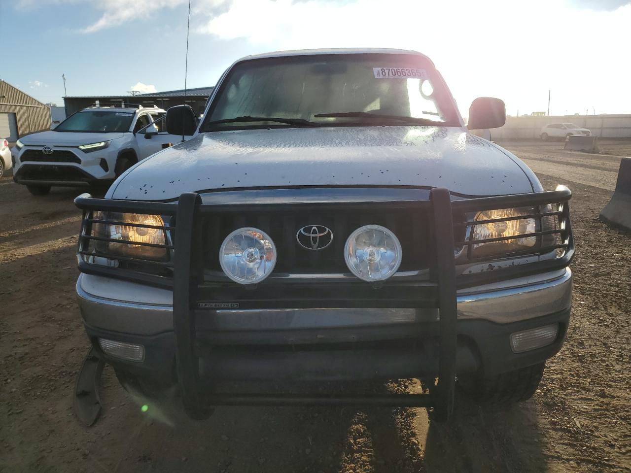2003 TOYOTA TACOMA