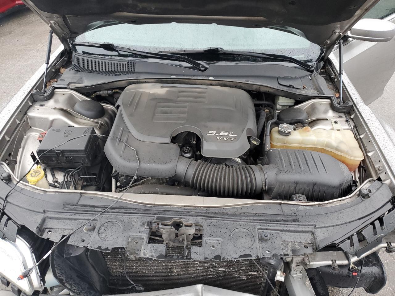 2014 CHRYSLER 300