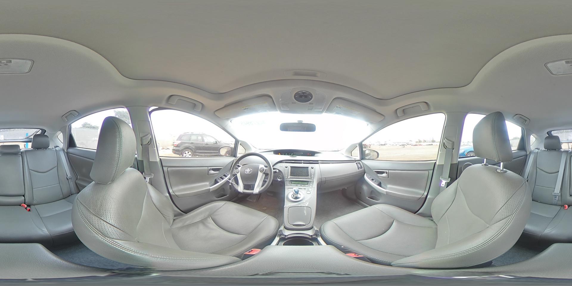 2010 TOYOTA PRIUS