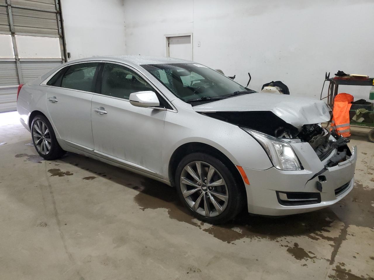 2017 CADILLAC XTS