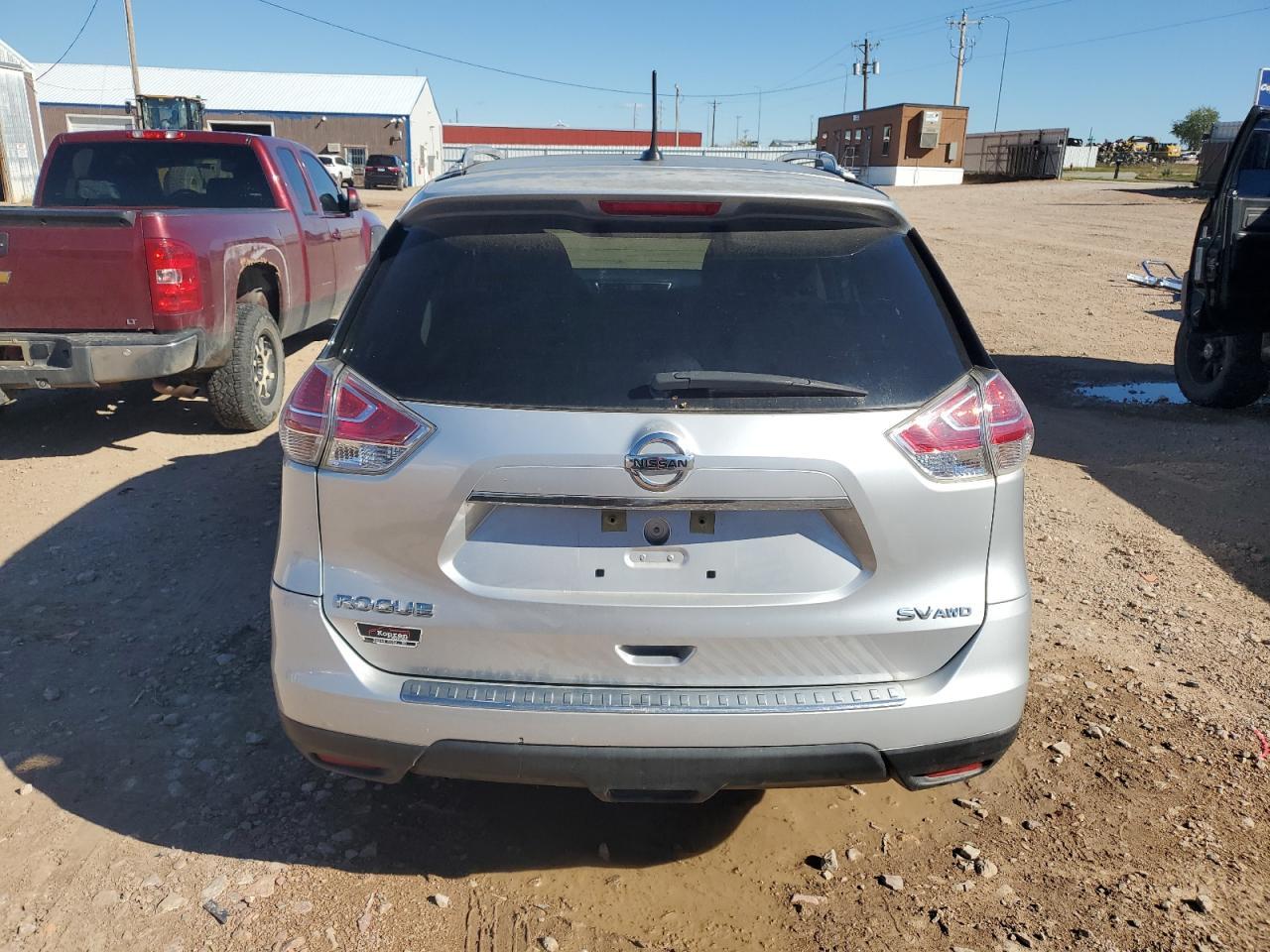 2015 NISSAN ROGUE