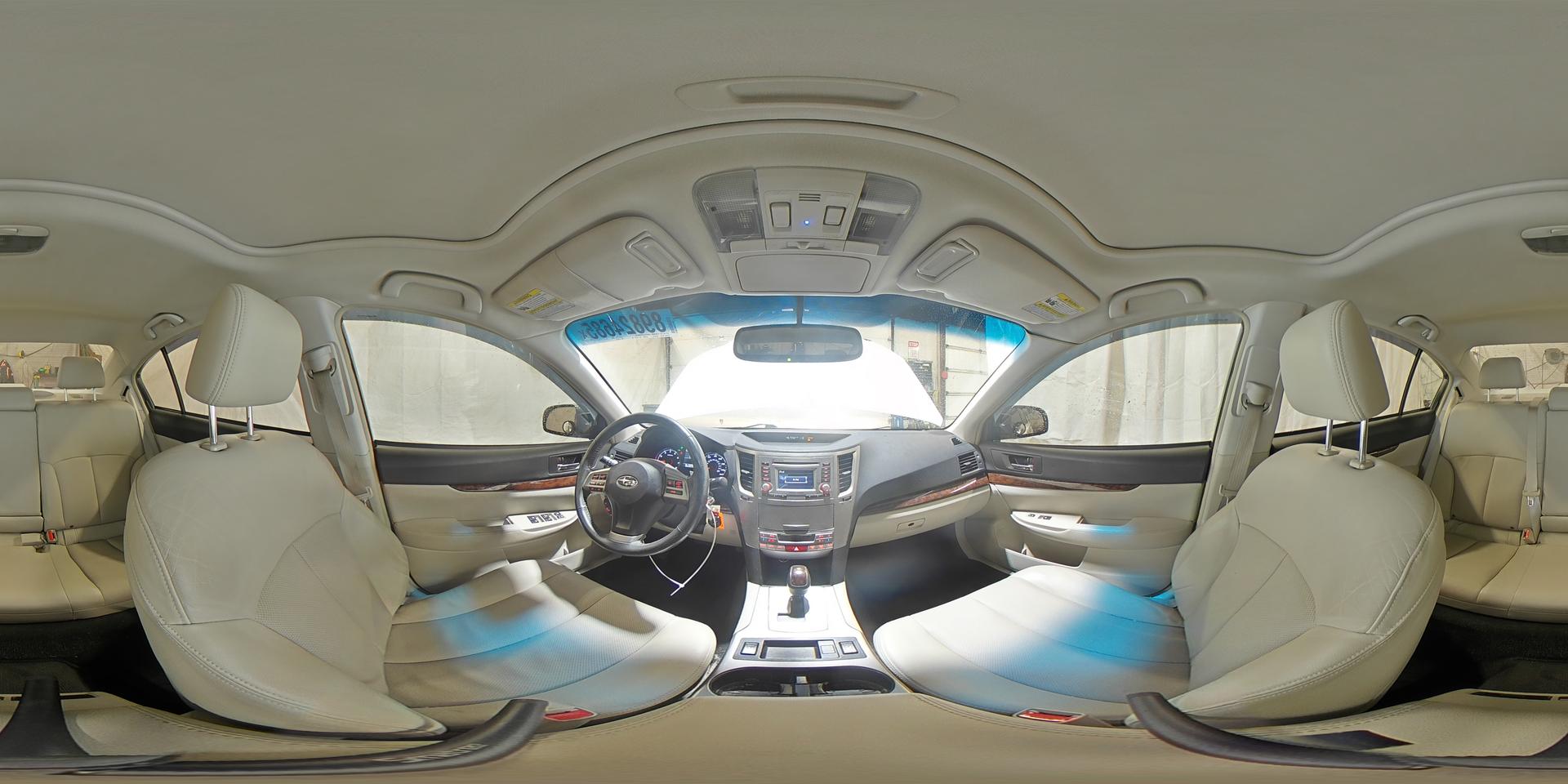 2014 SUBARU Legacy