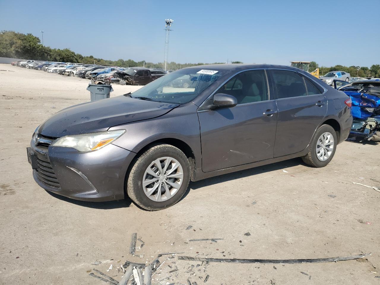 2017 TOYOTA CAMRY