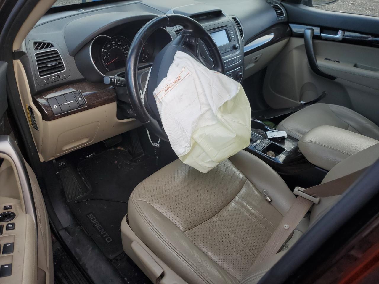 2015 KIA SORENTO