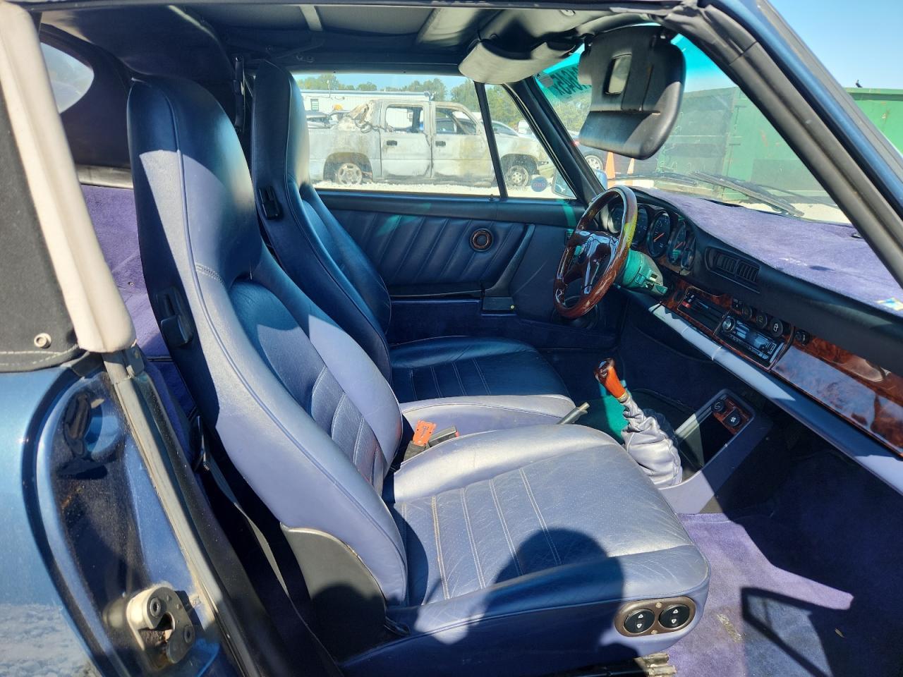 1985 PORSCHE 911