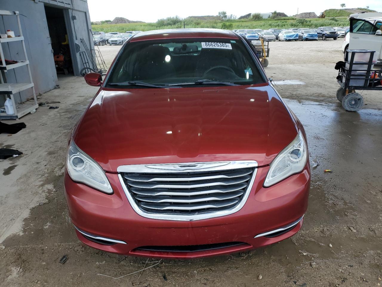 2012 CHRYSLER 200
