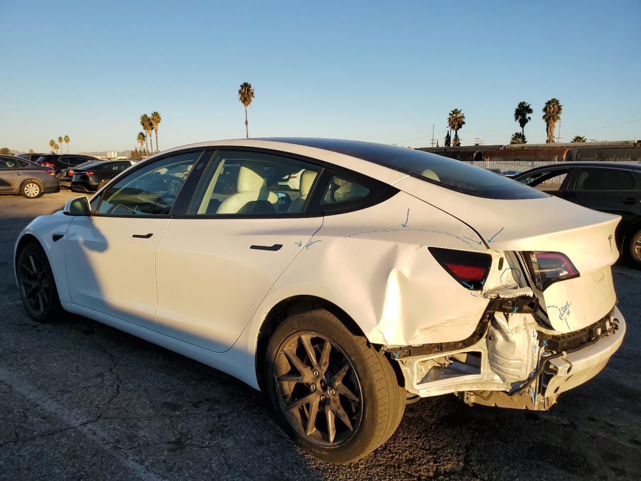 2023 TESLA MODEL 3
