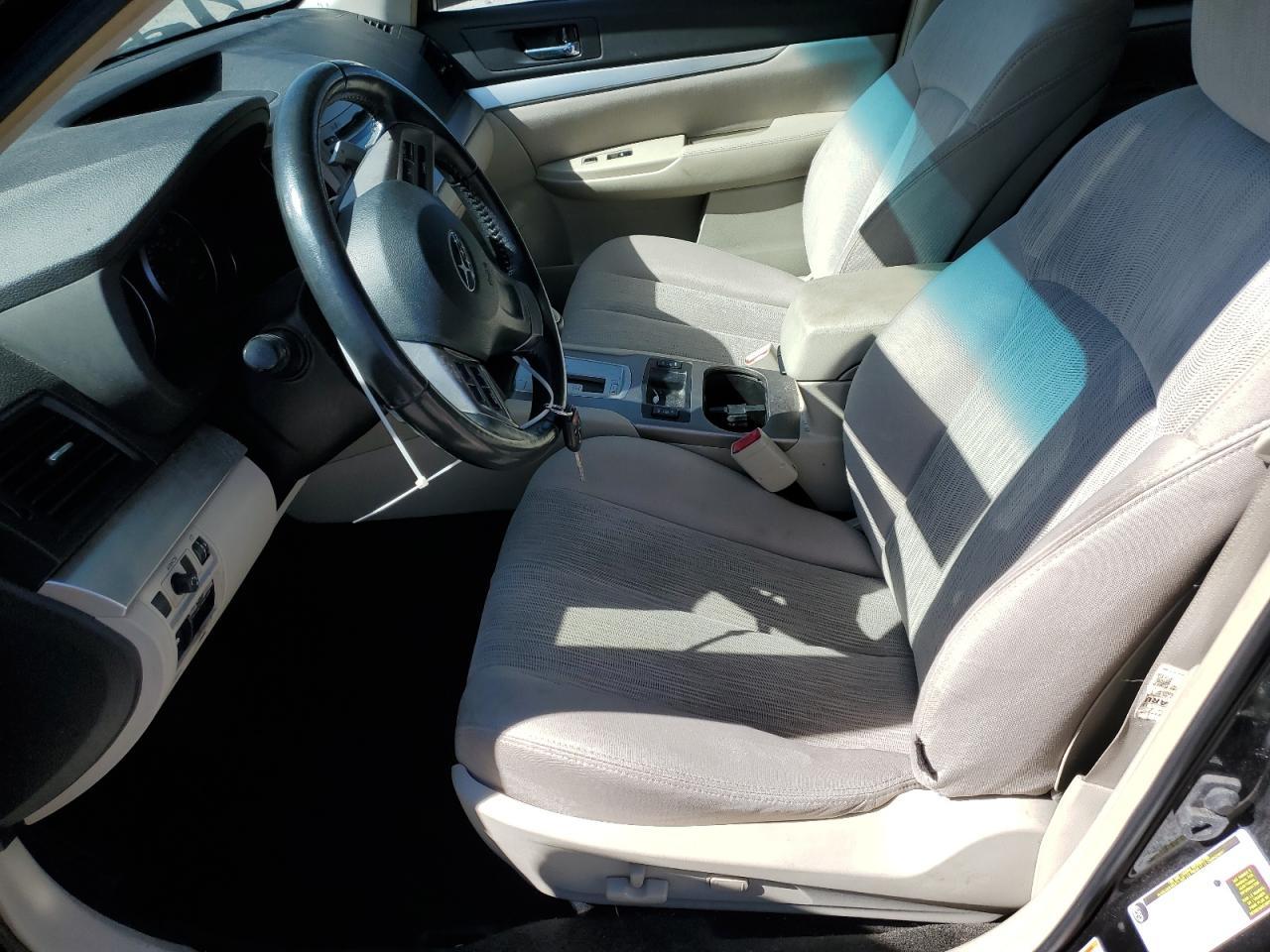 2013 SUBARU Outback
