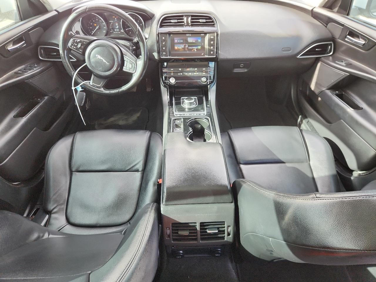 2017 JAGUAR XE