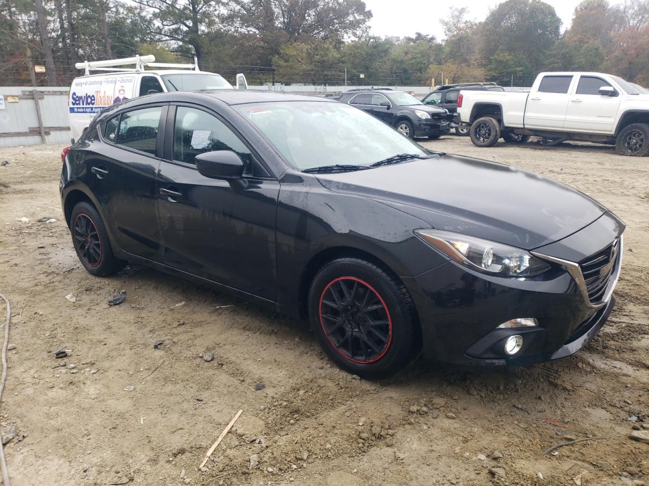 2014 MAZDA 3