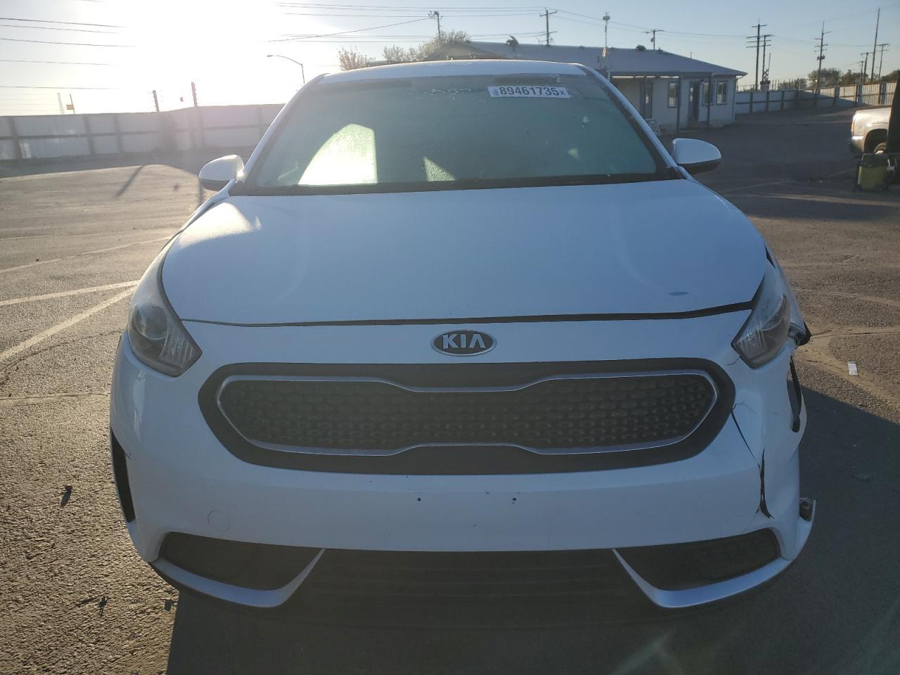 2017 KIA Niro
