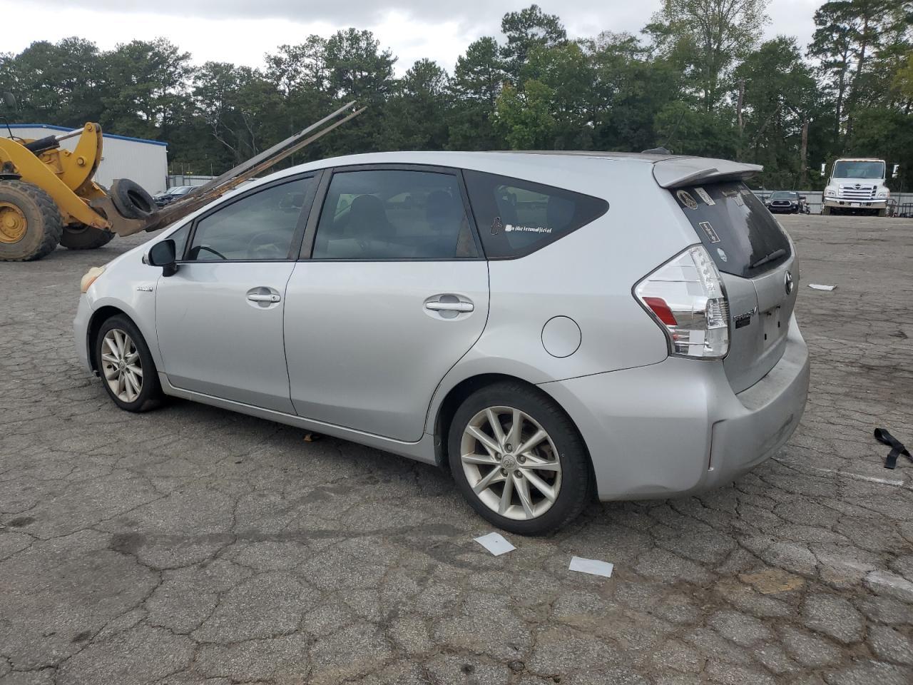 2013 TOYOTA PRIUS V
