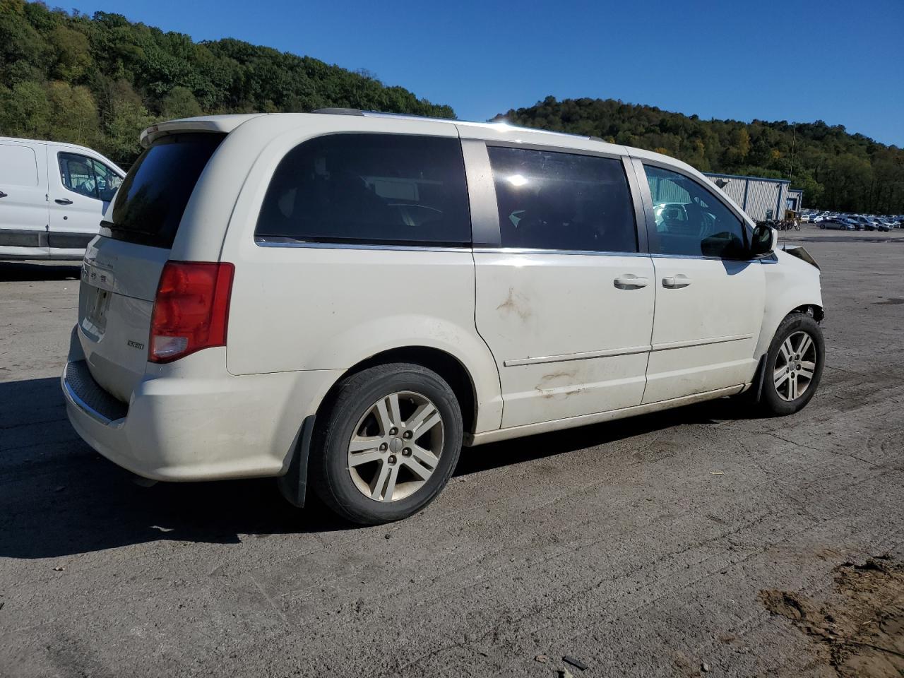 2011 DODGE GRAND CARAVAN