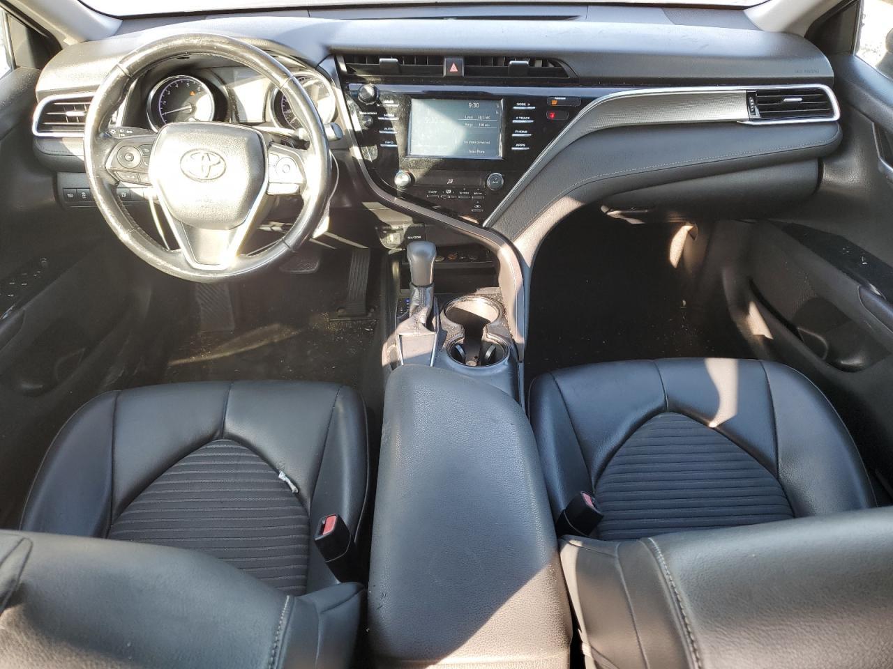 2018 TOYOTA CAMRY