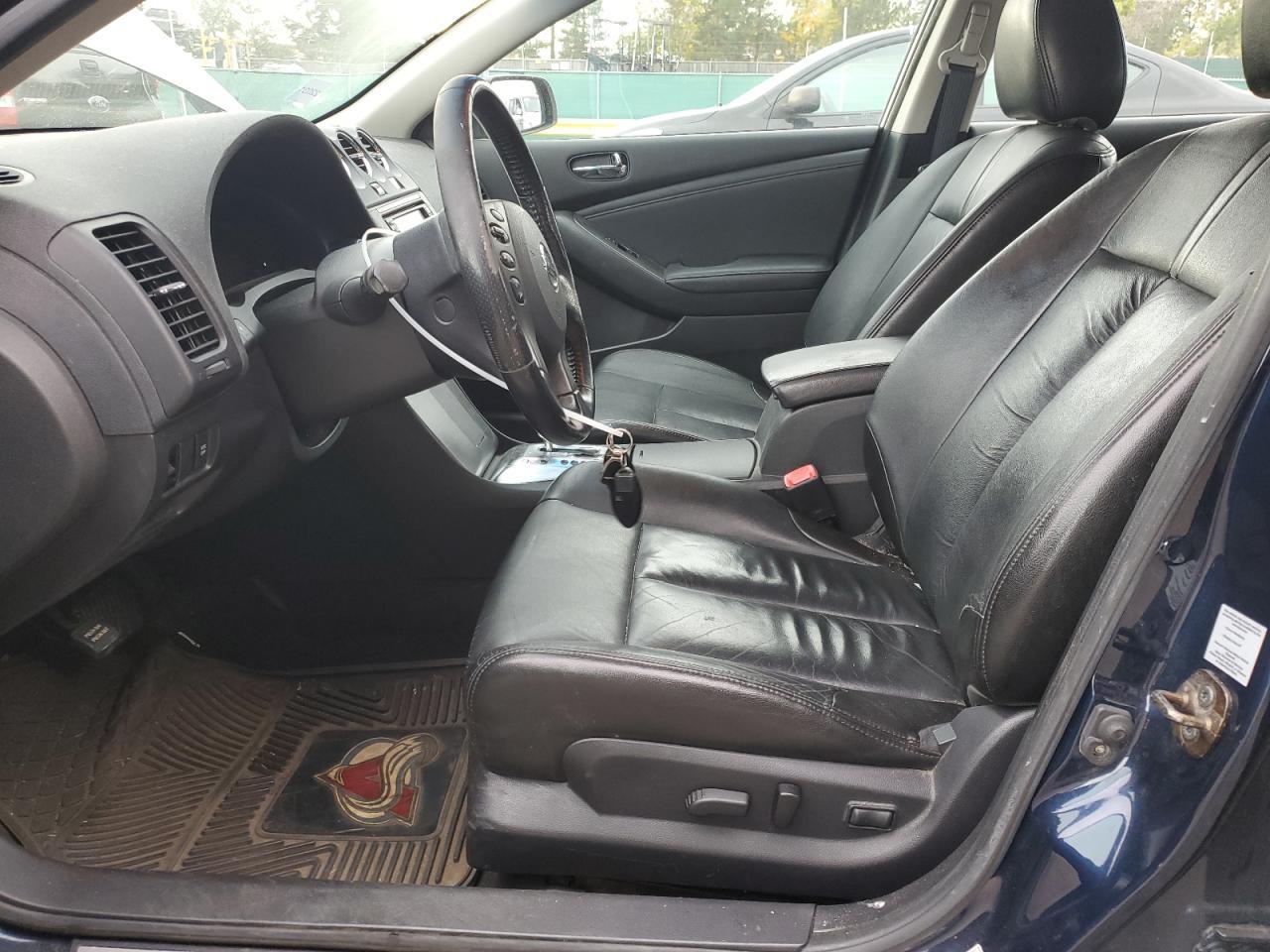 2010 NISSAN ALTIMA