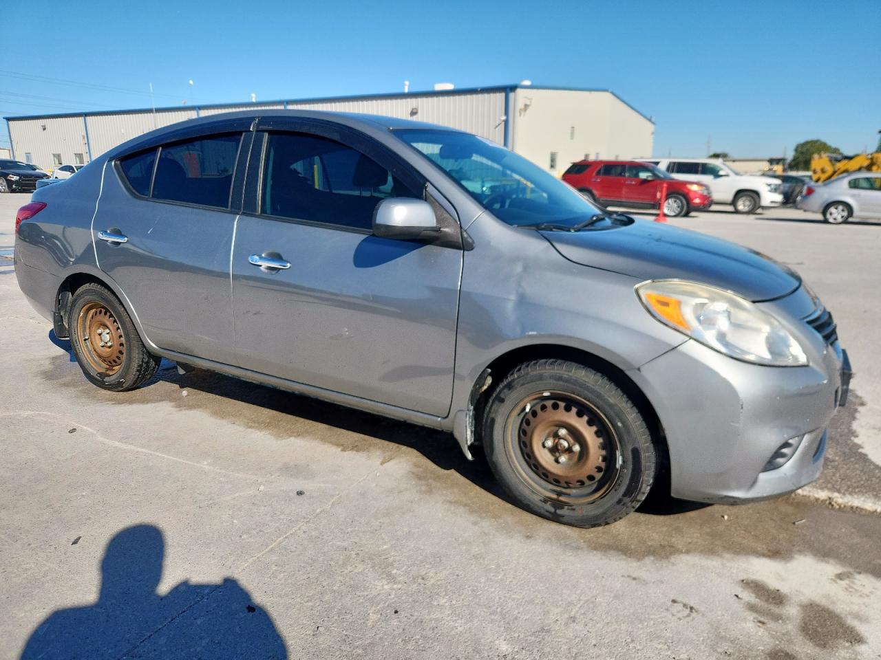 2013 NISSAN VERSA
