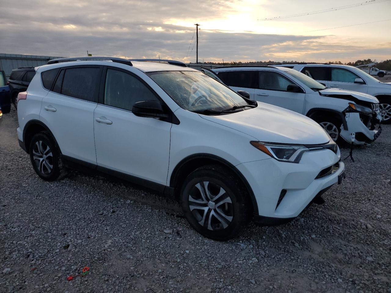 2017 TOYOTA RAV4
