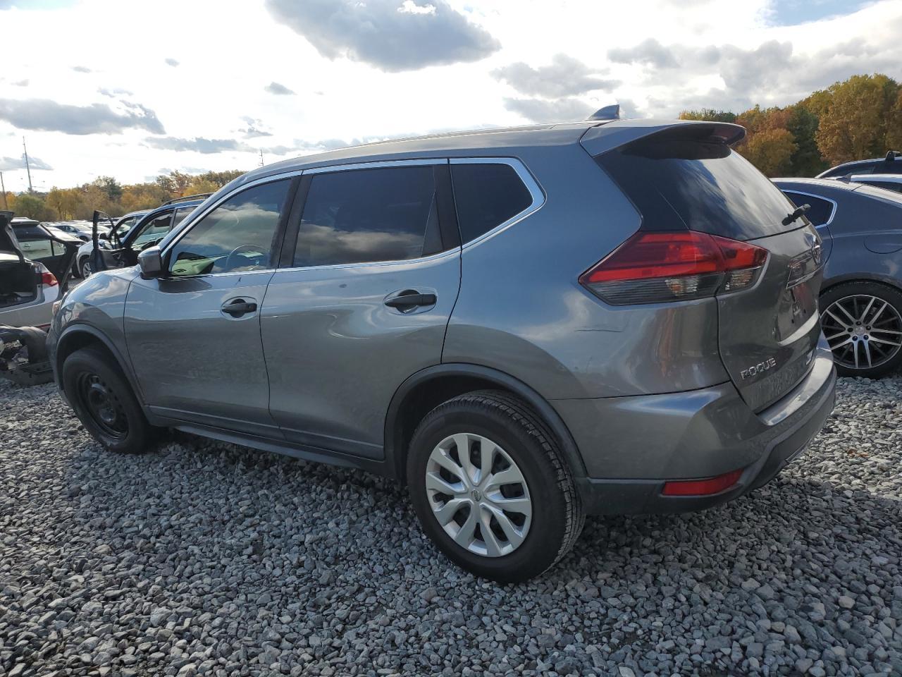 2017 NISSAN ROGUE