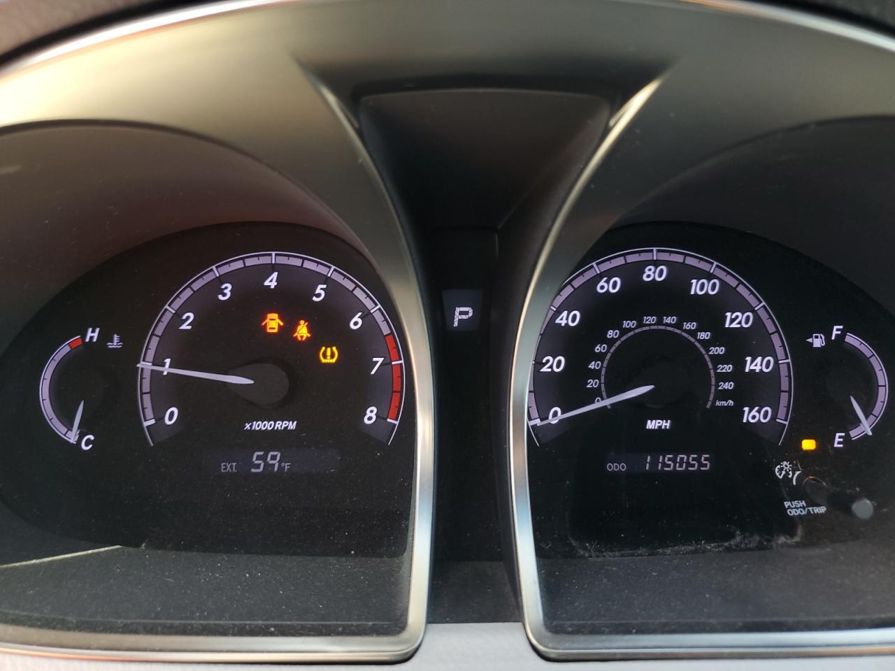 2011 TOYOTA Avalon