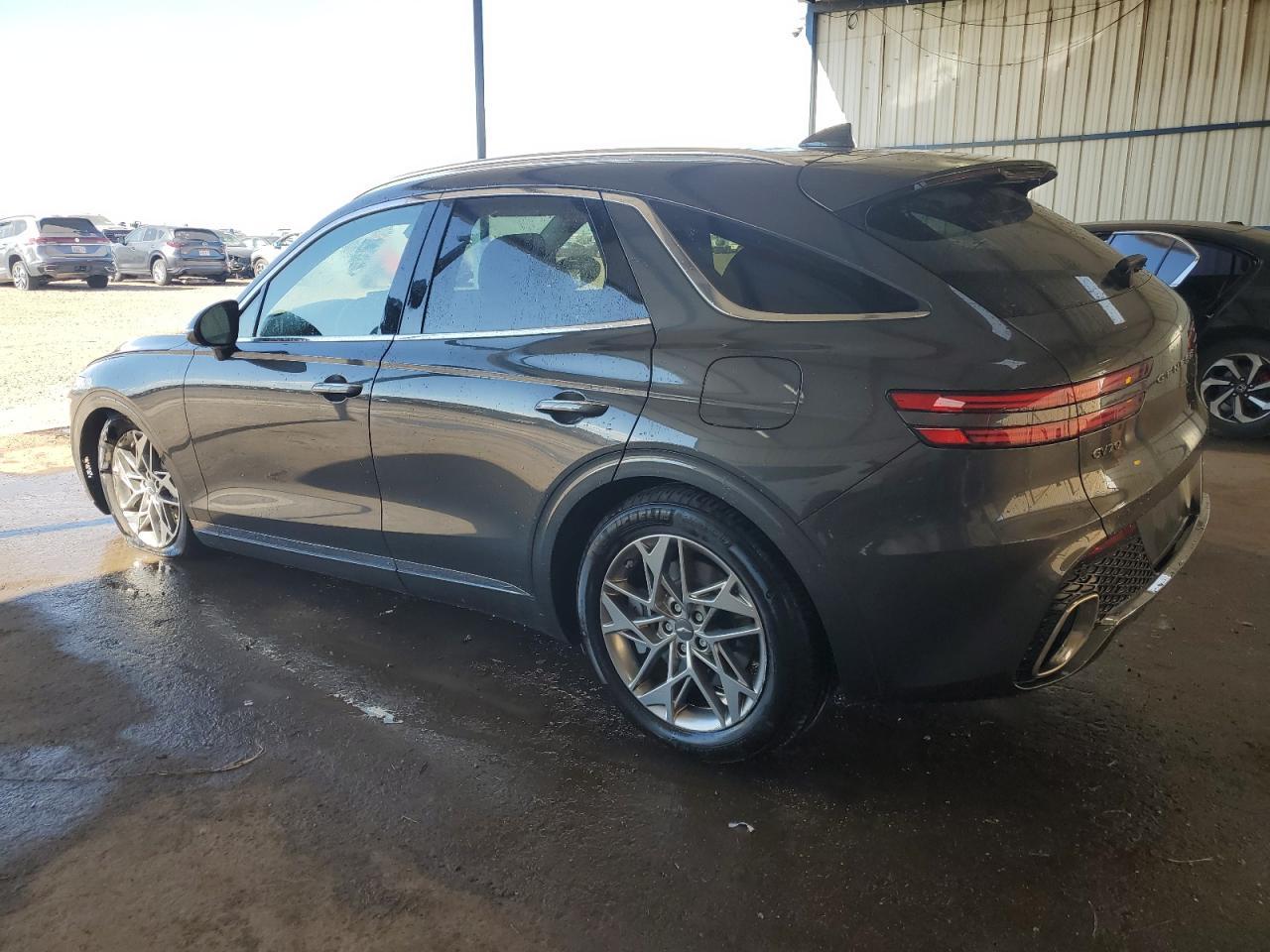 2025 GENESIS GV70