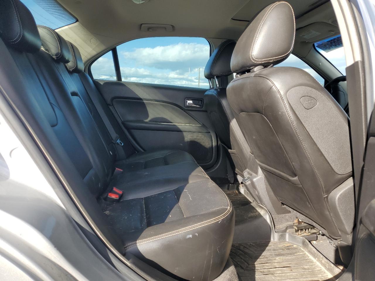 2010 FORD FUSION