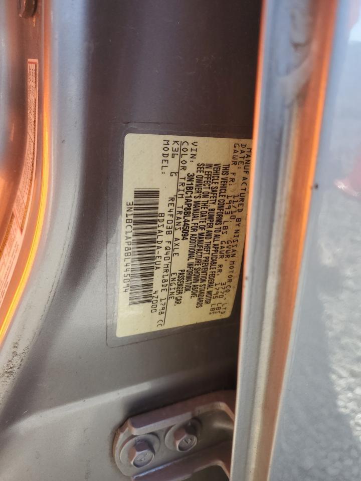 2011 NISSAN VERSA