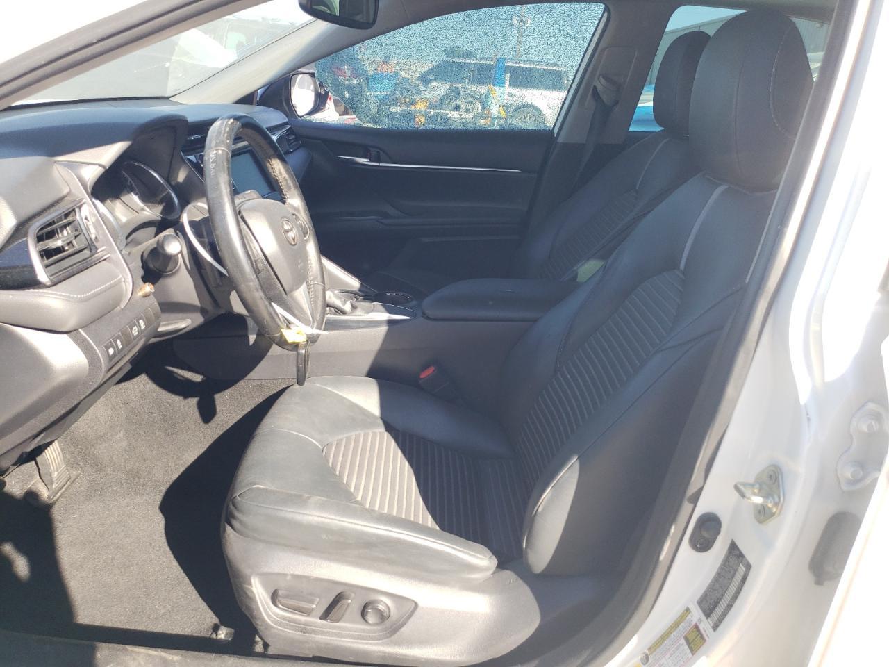 2019 TOYOTA CAMRY