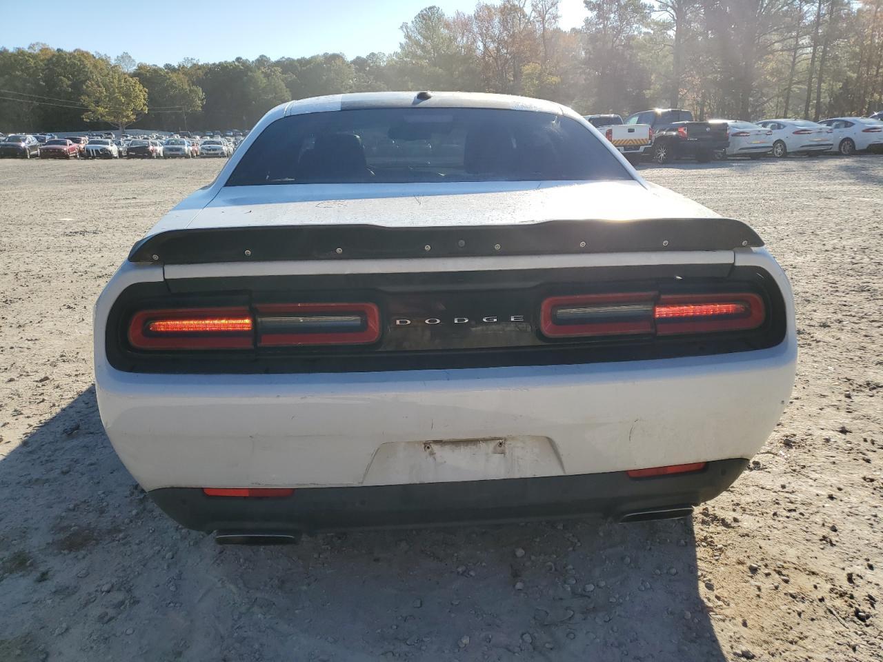 2017 DODGE Challenger