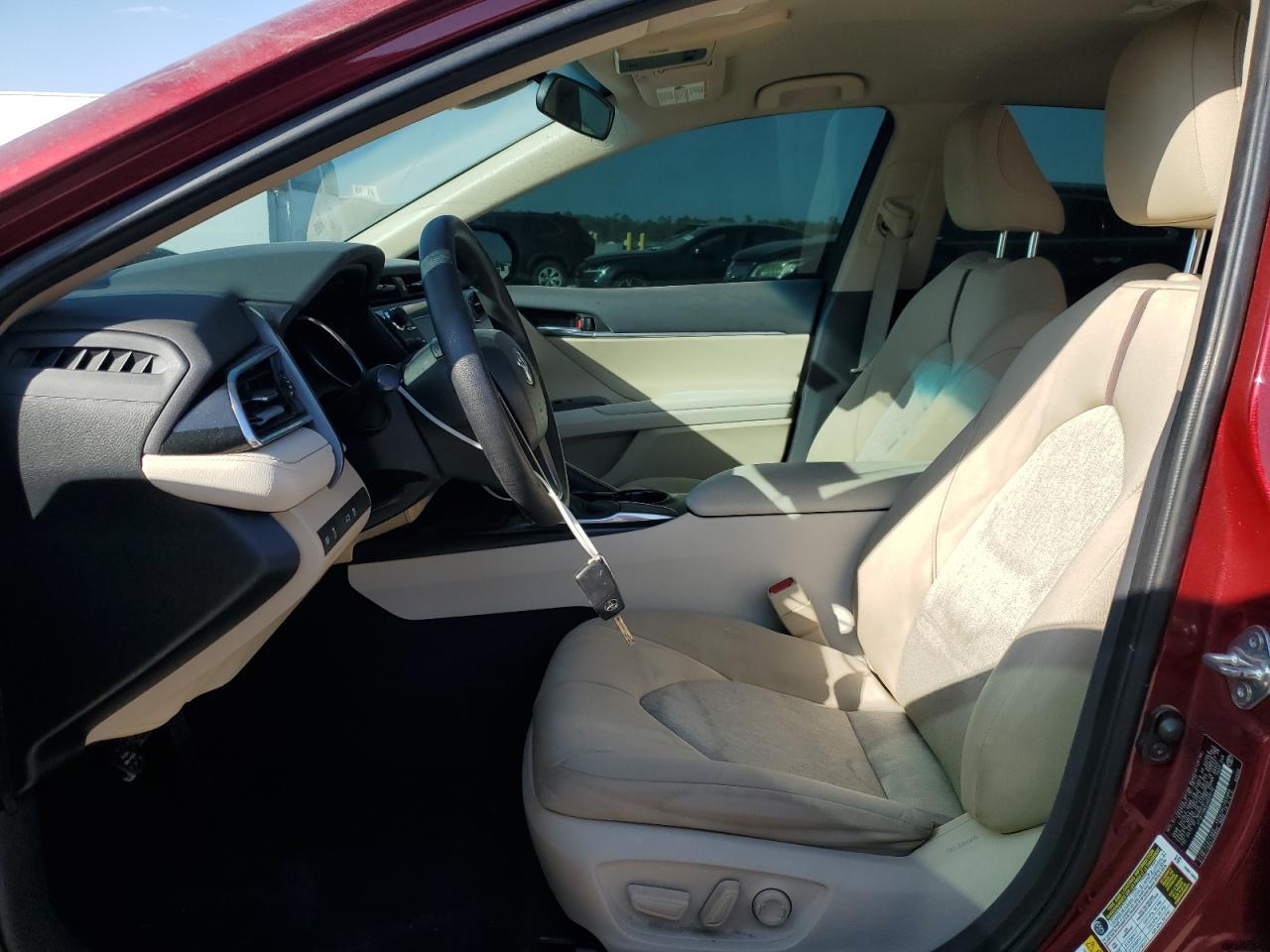 2018 TOYOTA CAMRY