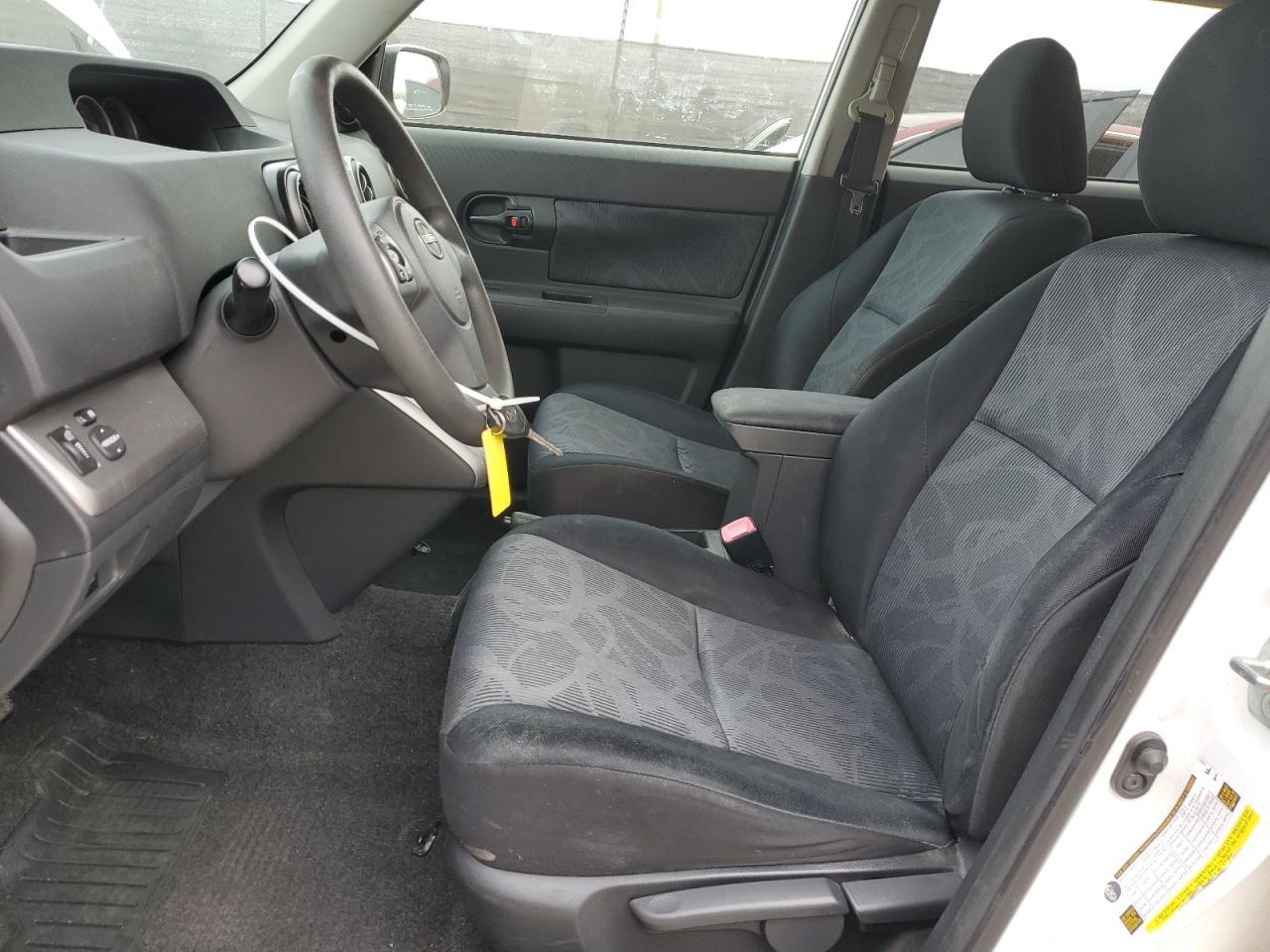 2012 TOYOTA SCION