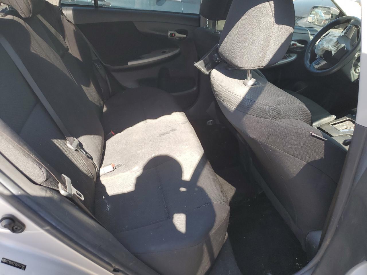2011 TOYOTA COROLLA