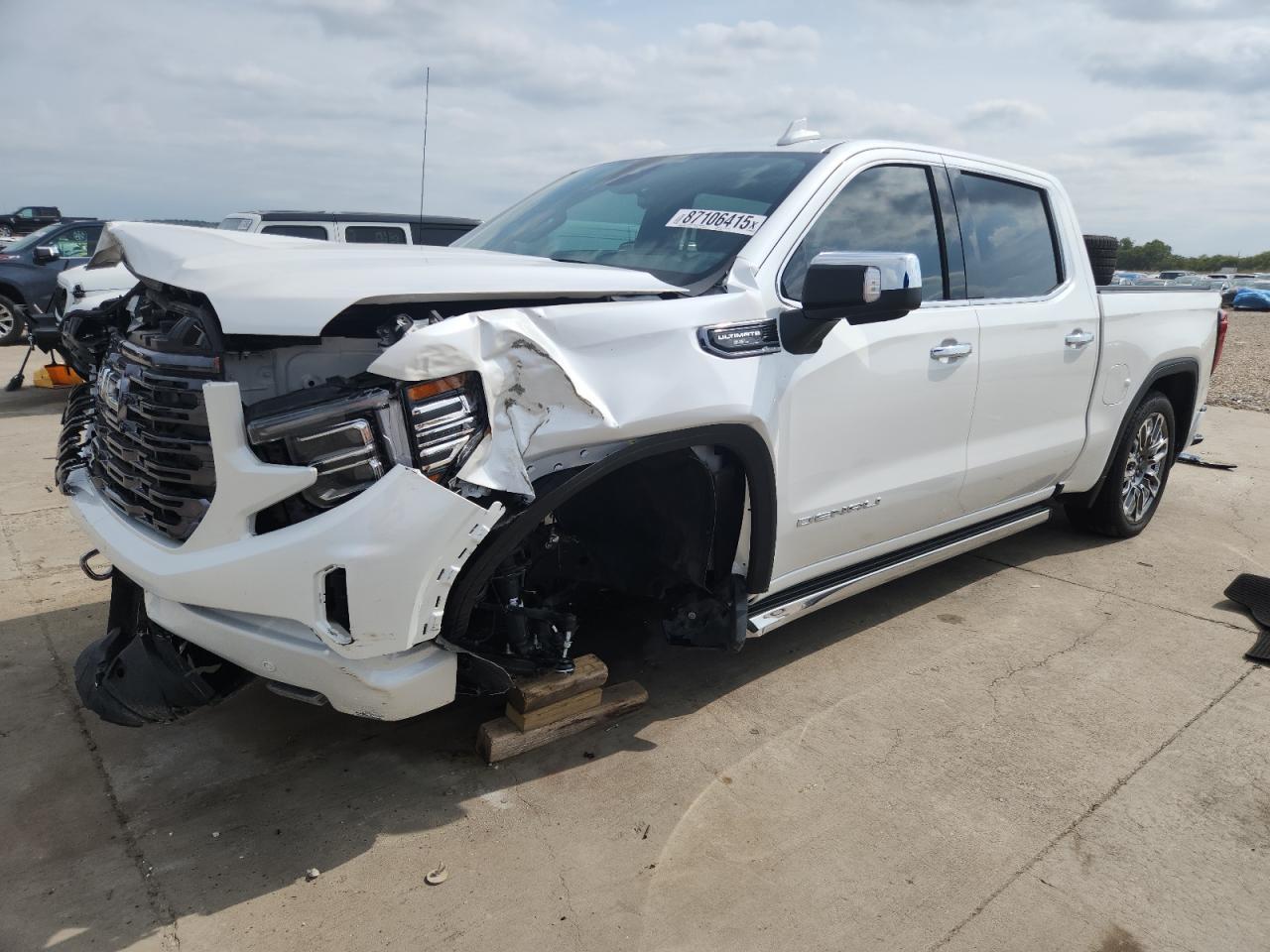 2025 GMC Sierra