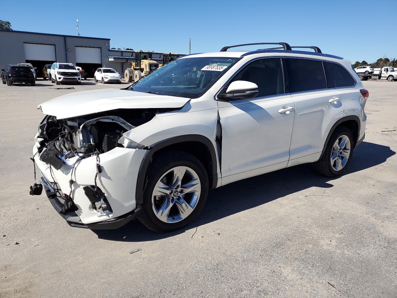 2019 TOYOTA HIGHLANDER